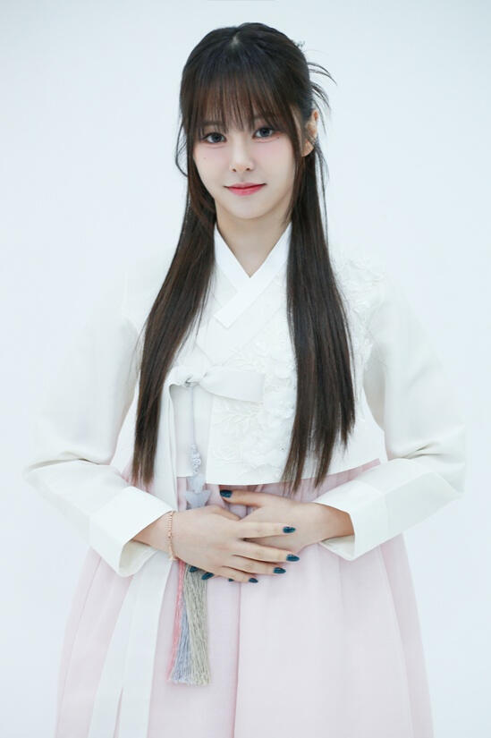 EVERGLOW E:U